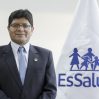 Conoce la trayectoria del Presidente Ejecutivo de Essalud y sus planes de mejora para el sistema de salud en el Perú